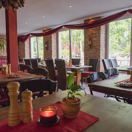 Wirtshaus Wolpertinger Бад-Кройцнах