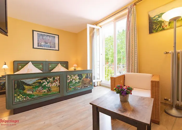 Wirtshaus Wolpertinger 巴特克罗伊茨纳赫