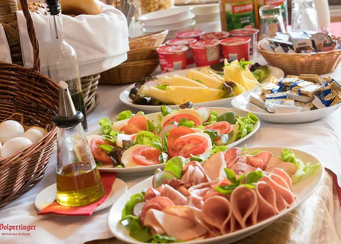 Отель Wirtshaus Wolpertinger 3*